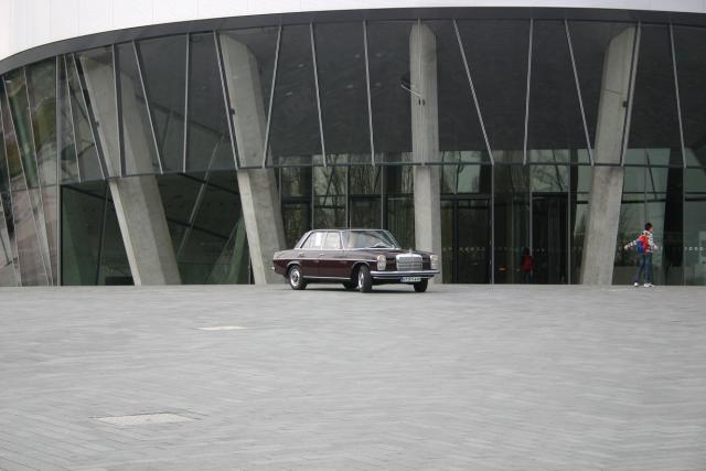 Mercedes-Museum-8
