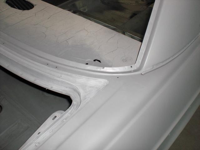 Alex230-8_Grundiert_Seitenteil_HR