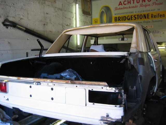 B051_Alex230-8_Schweissarbeiten