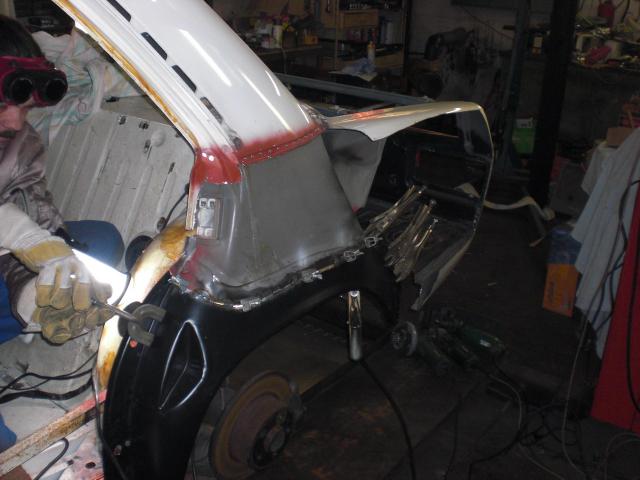 B132_Alex230-8_Schweissarbeiten