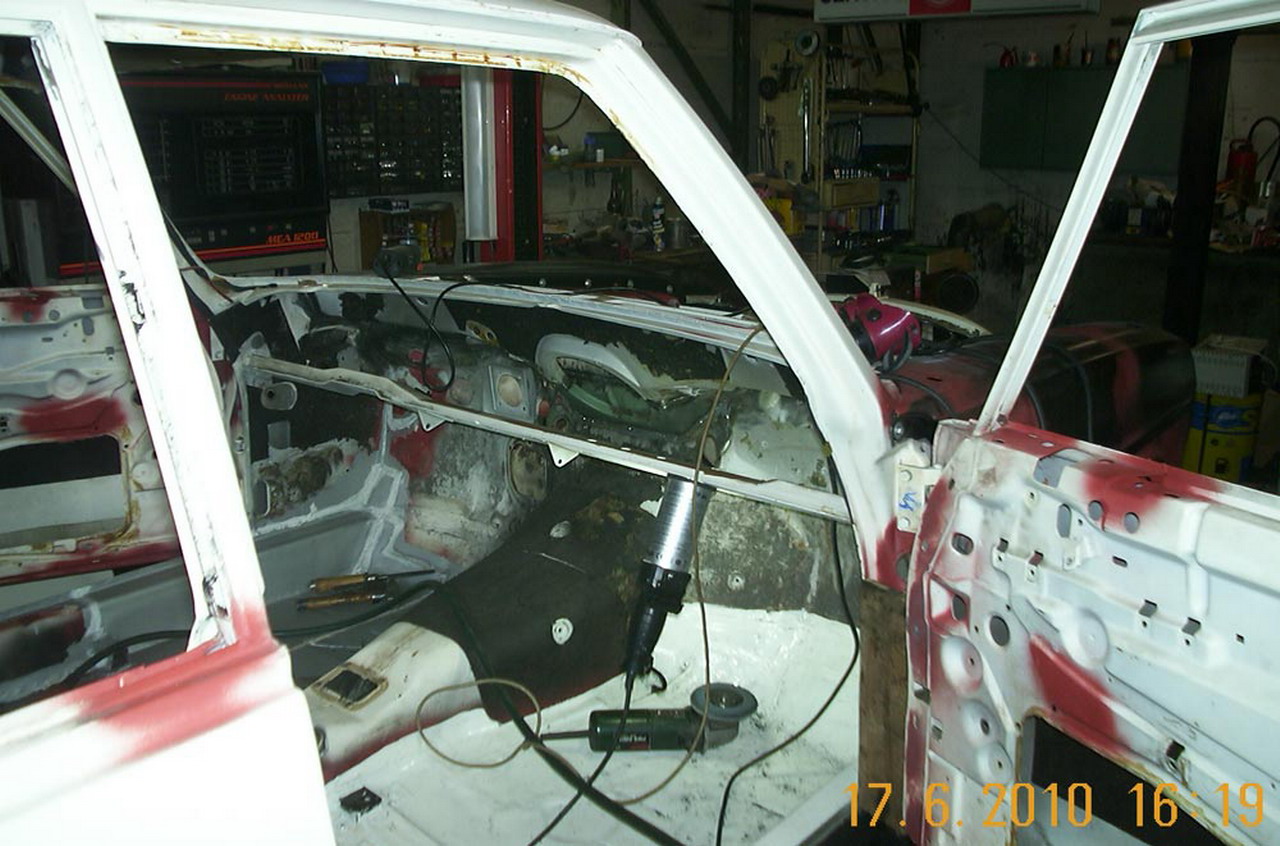 B158_Alex230-8_Schweissarbeiten