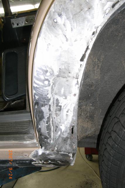 Der Radkasten hatte auch ein wenig Lochfraß.