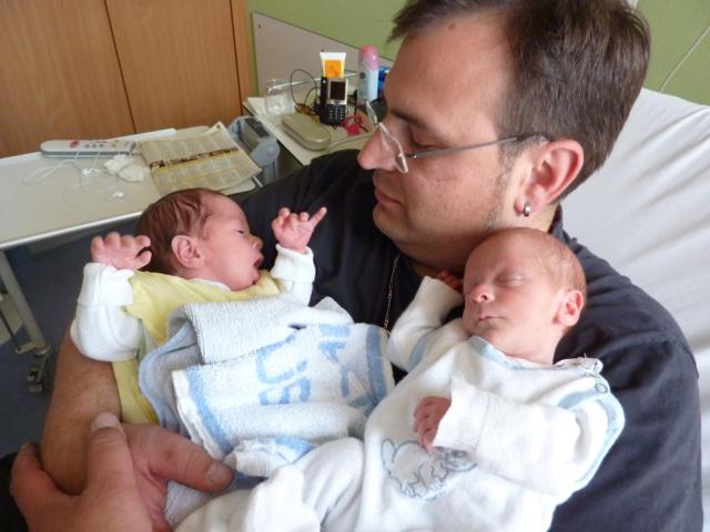 Papa mit den Frischlingen