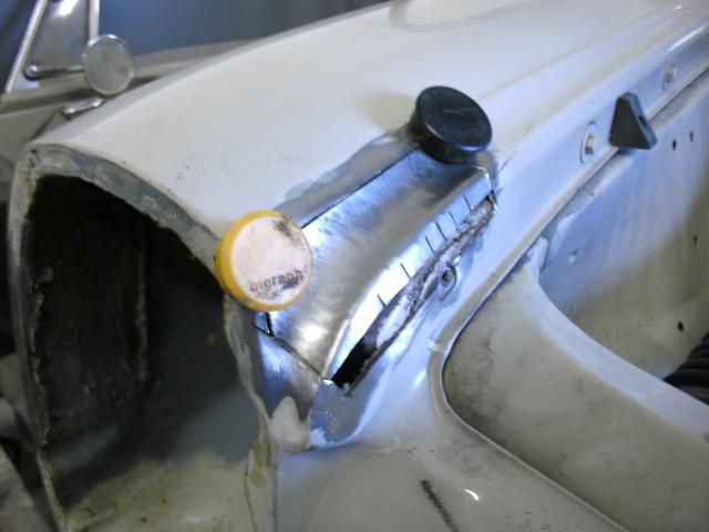 Reparaturblech einpassen